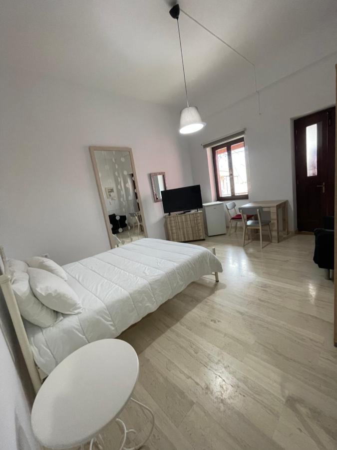 Aphaias Apartment Aegina